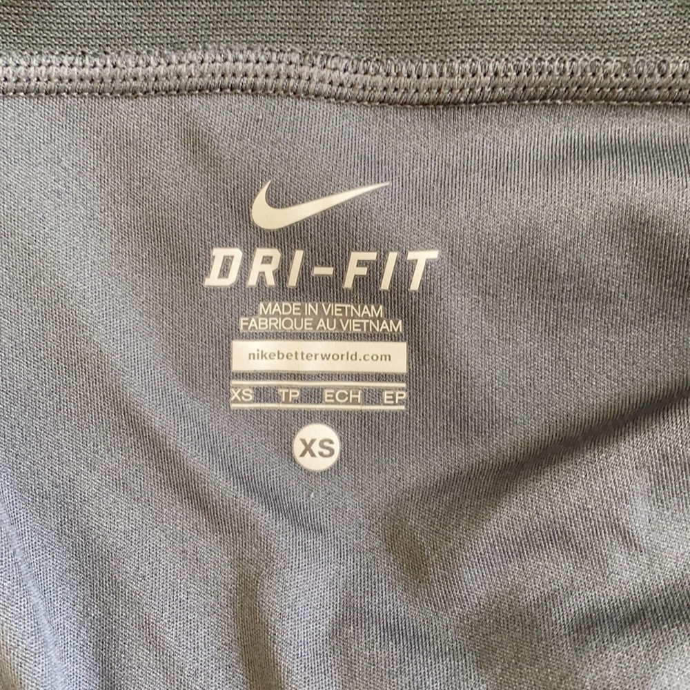 Gray Nike Running Shorts size XS - Picture 4 of 6